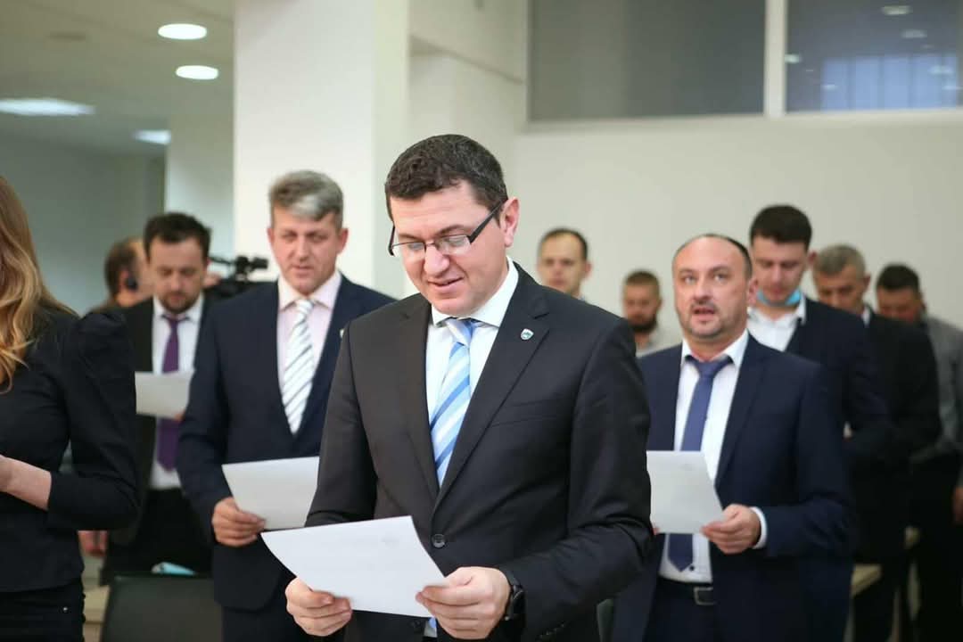 SDA i SDP formiraju vlast u Tešnju