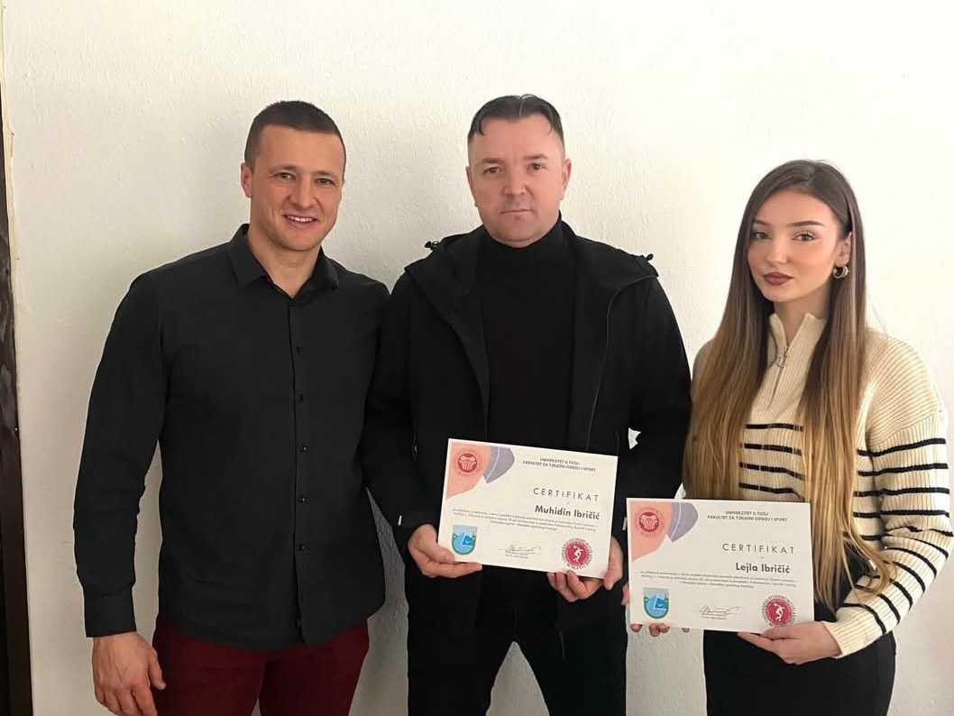 Instruktori sporta: Novo zvanje za članove Kung Fu Wu Shu kluba “SHAO LIN” Lukavac