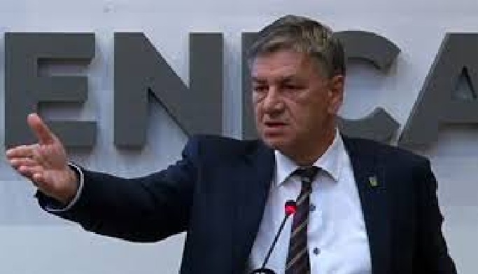 Fuad Kasumović negira prava novinara: demokratski deficit u Zenici