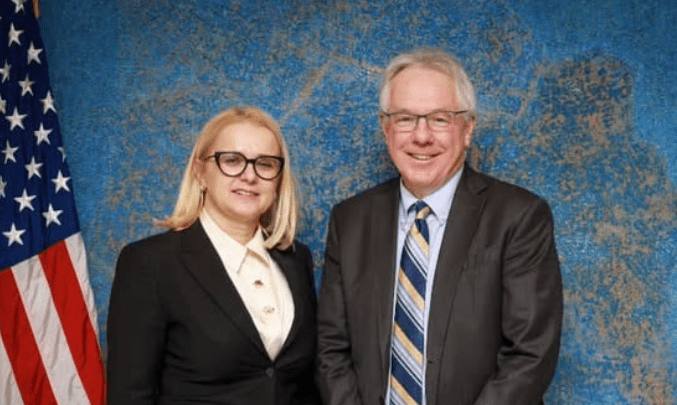 AMERIČKA POSLA: Je li sastanak sa predsjednicom PDA nagovještaj “trojke” u Tuzlanskom kantonu?