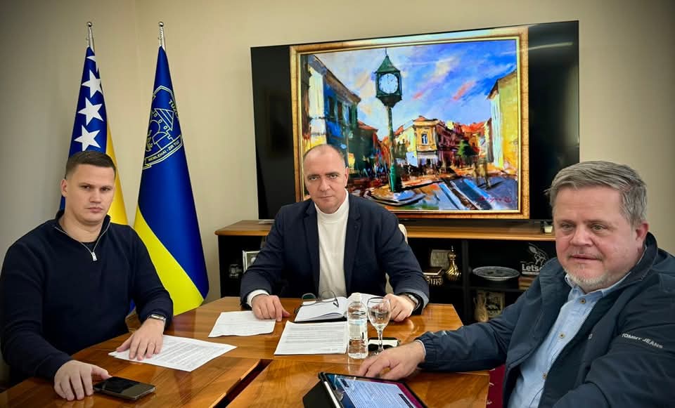 Socijaldemokrati, socijaldemokrate & SDA: Kantonalna “trojka” i povratak “minder diplomatije”