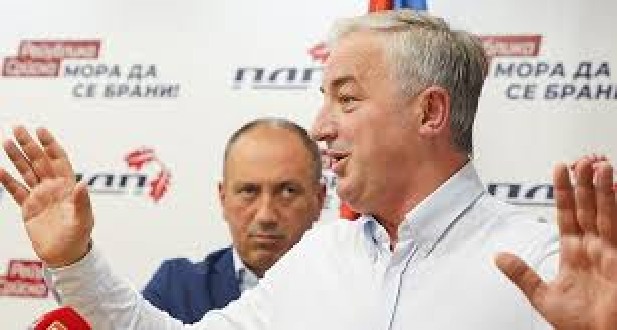 “Partes nationalisticae extenuatae” trojka na aparatima: “Mrska” Trojka sa novim partnerima preuzima stvari u svoje ruke