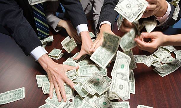 Minimalna plata od 1.000 KM: Pozitivna odluka Vlade FBiH ugrožena pohlepom velikih poslodavaca