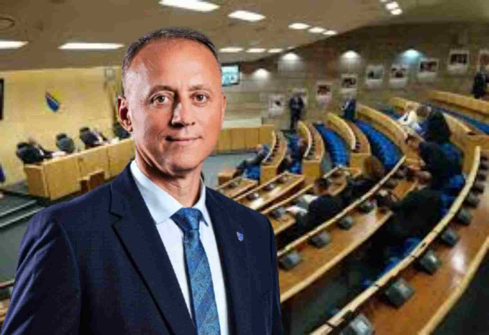 Povučena Odluka o privremenom finansiranju: Parlamentarac Aliefendić upozorava na improvizaciju u radu Vlade FBiH