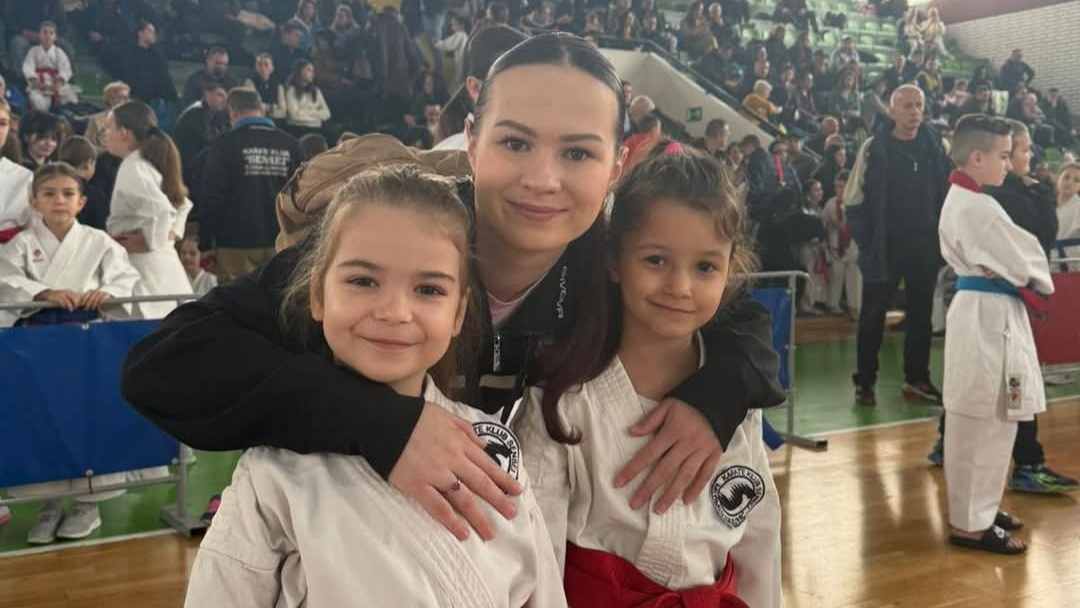 KK Sensei Mehmed Halilović ostvario vrhunski uspjeh: Drugo mjesto u službenim kategorijama na 2. kolu Kantonalne karate lige