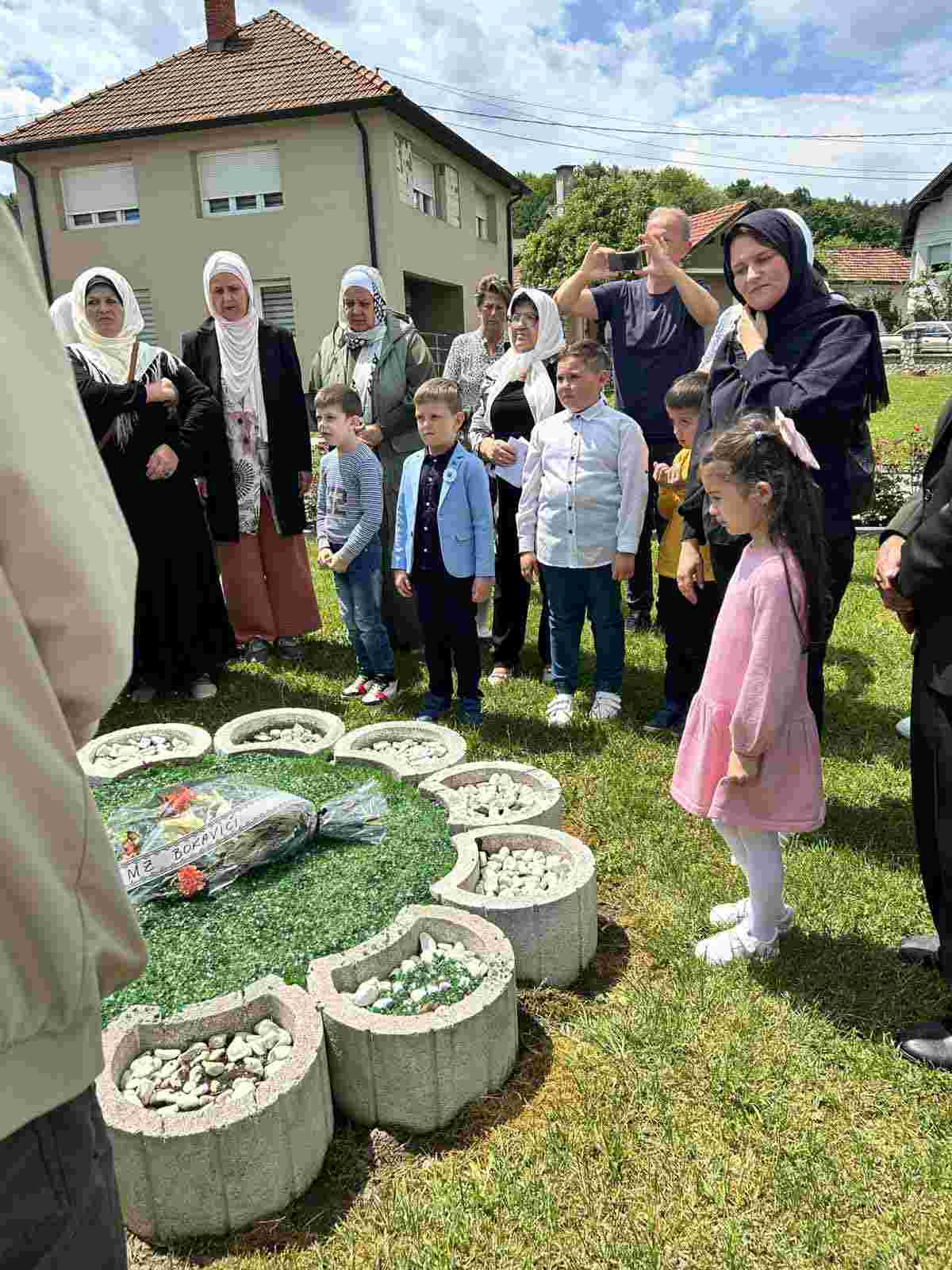 IMG-0c409addcf3fd0cf823f77561cad86dc-V_OS3JaXjG2A