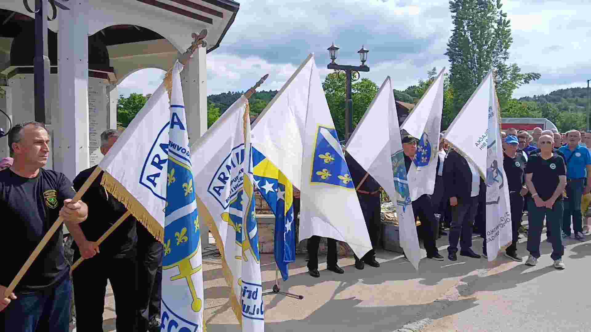 Devetak obilježio Dan mjesne zajednice i 30 godina od oslobađanja kota Trepala i Skresci