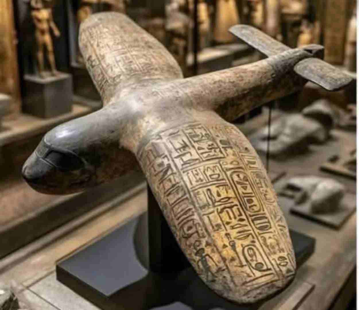 Zagonetni artefakt: Drevni Egipćani i avion iz budućnosti?