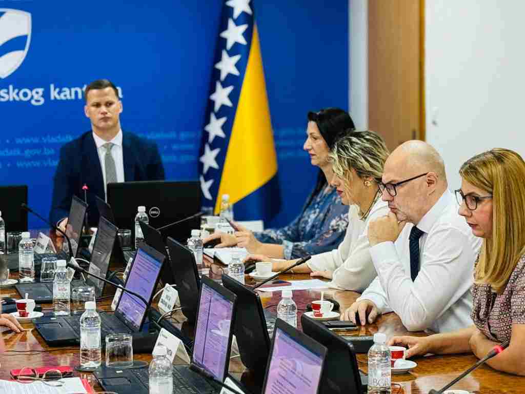 Samofinansirajući studenti ponovo izjednačeni s redovnima: Vlada TK donijela odluku o upisu na fakultete