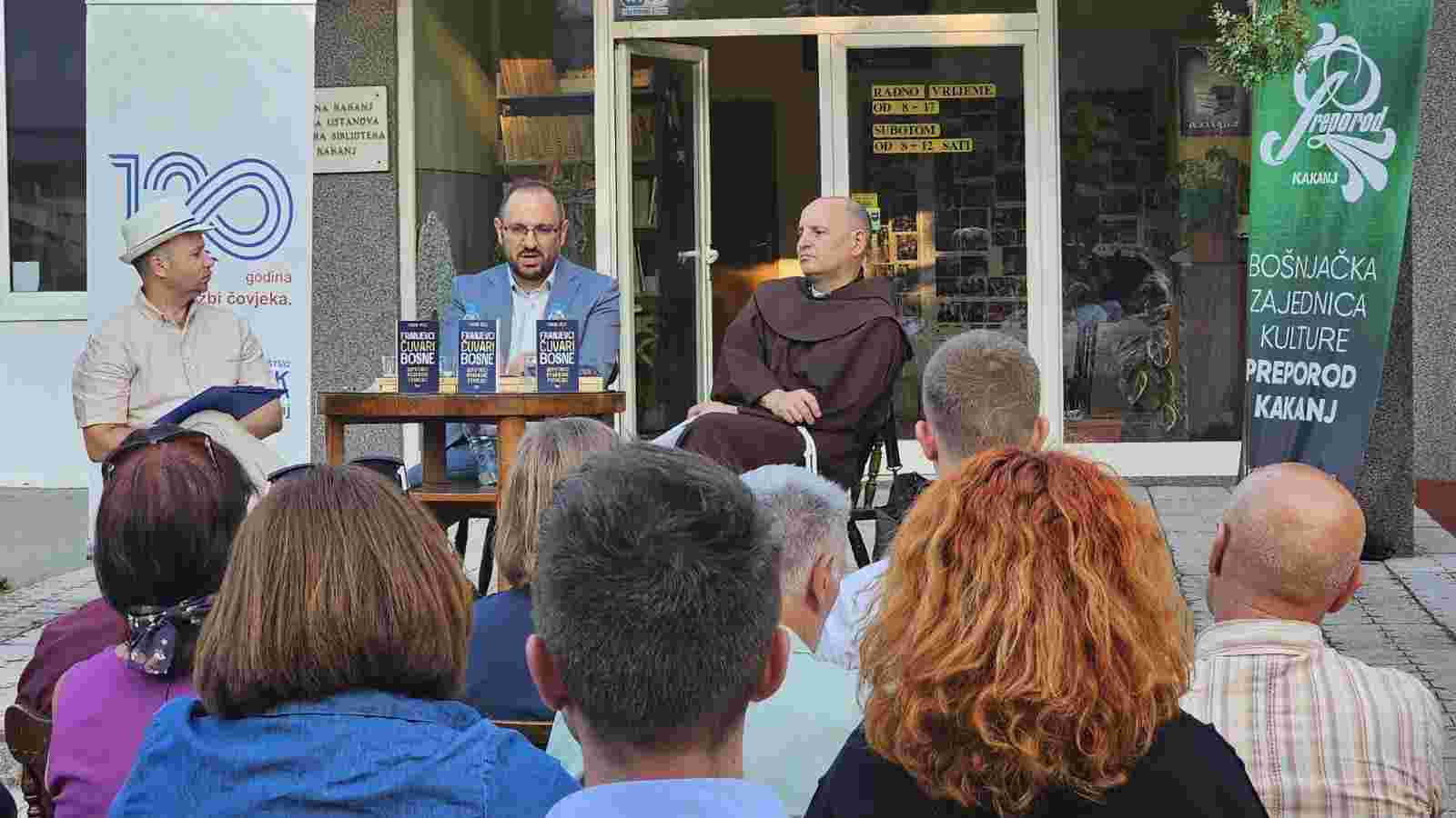 U Kaknju promovirana knjiga Franjevci – Čuvari Bosne: “Vjerujmo u naš način života”