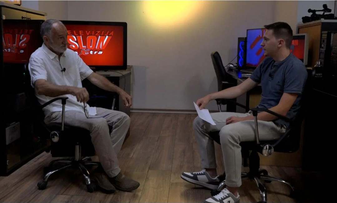 Marko Divković u podcastu „Sigurna zona“: Novinari sve češće mete digitalnih napada