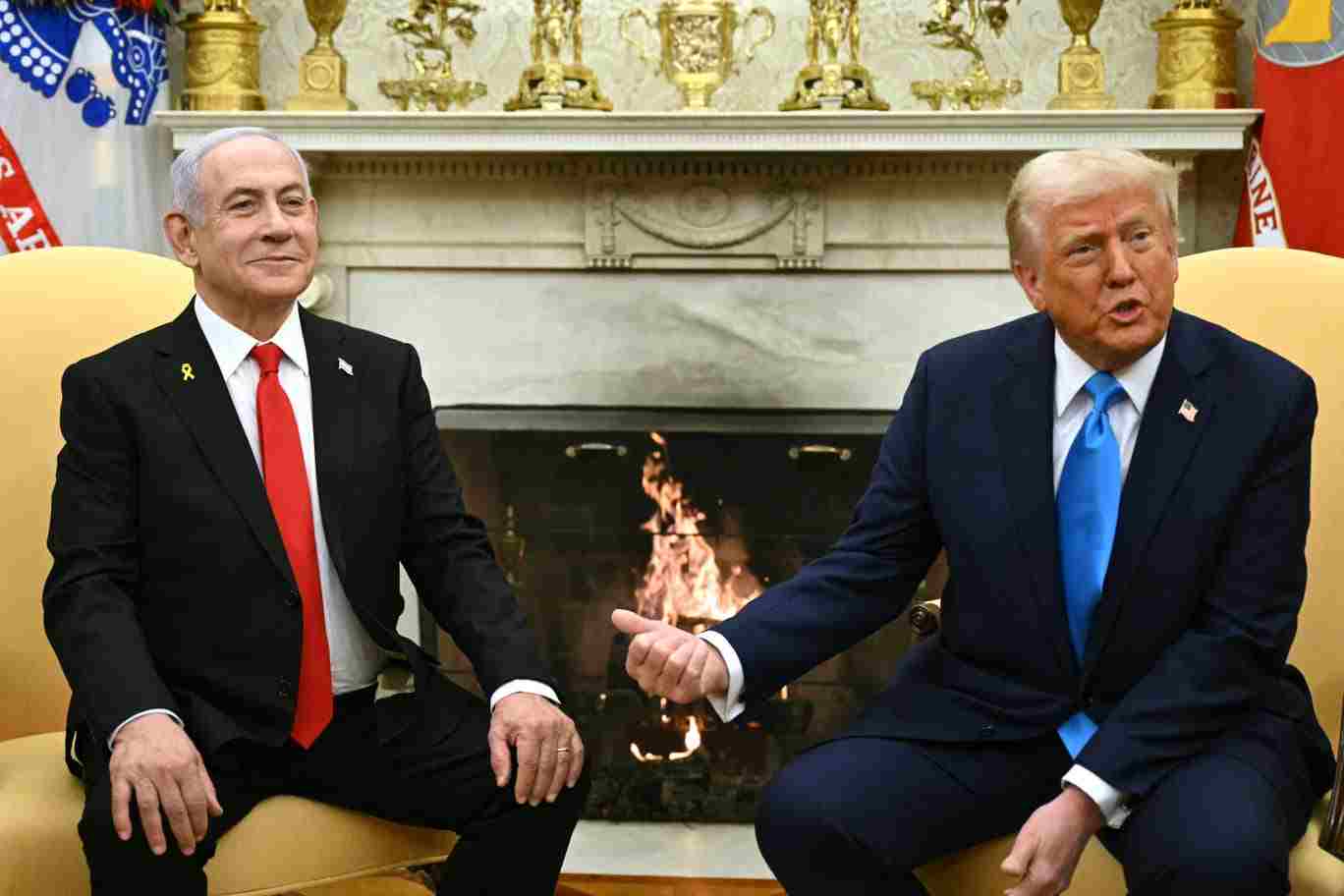Trump proglasio sebe i Netanyahua „ratnim herojima“ dok Gazu razaraju bombe