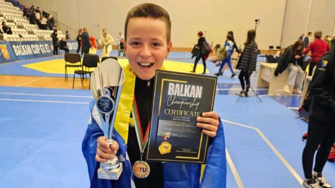 Davud Alićajić prvak Balkana u taekwondou!