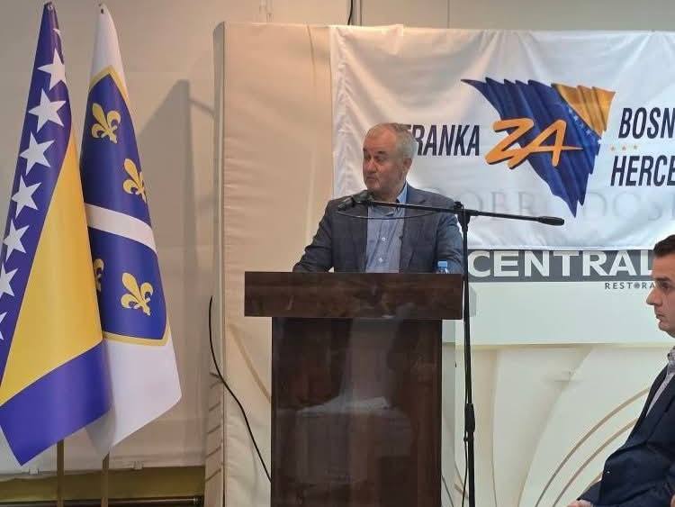 c1_20251026_10490649