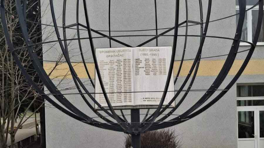 Obilježen Dan ubijene djece grada Gradačca 1992–1995