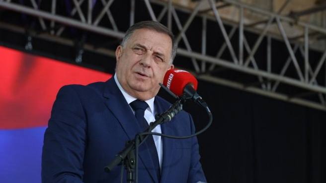 Polemike nakon komemoracije u Donjoj Gradini: Istupi i ranije odluke Milorada Dodika pod lupom javnosti