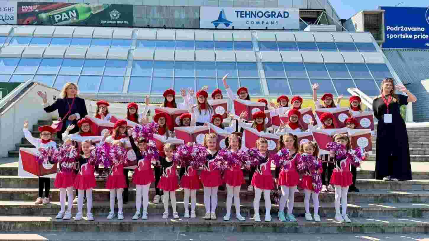 DVA PRVA MJESTA ZA PLESNI KLUB „ČAROLIJA“ LUKAVAC NA TAKMIČENJU U TUZLI – GALERIJA SLIKA