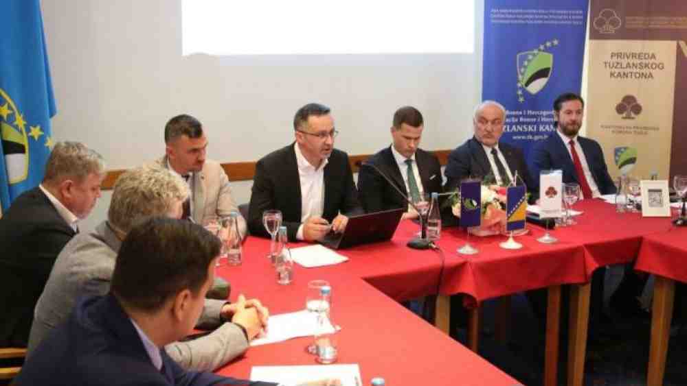 Traže se rješenja za radnike Koksare: Stotine već zaposleno, za ostale otvorene nove mogućnosti