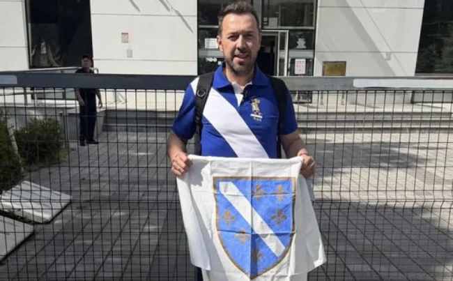 Sud u Banjoj Luci: Zastava Republike Bosne i Hercegovine sa ljiljanima je legalna
