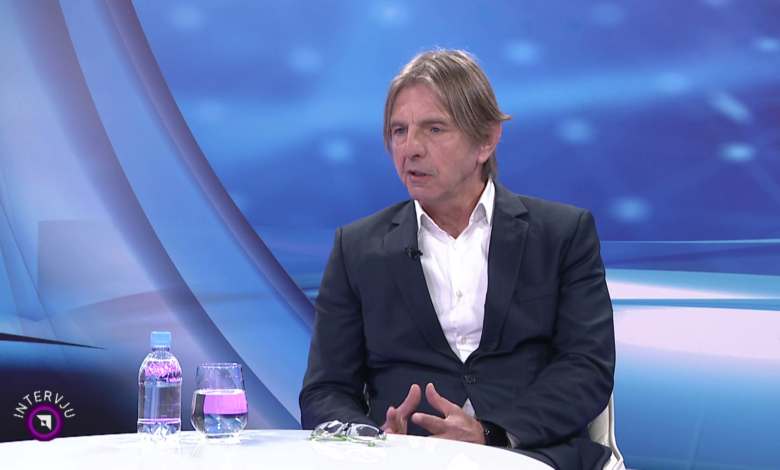 Kojović emotivno odgovorio na napade: “Nemate pravo da nam uzmete četiri godine života pod opsadom” – VIDEO