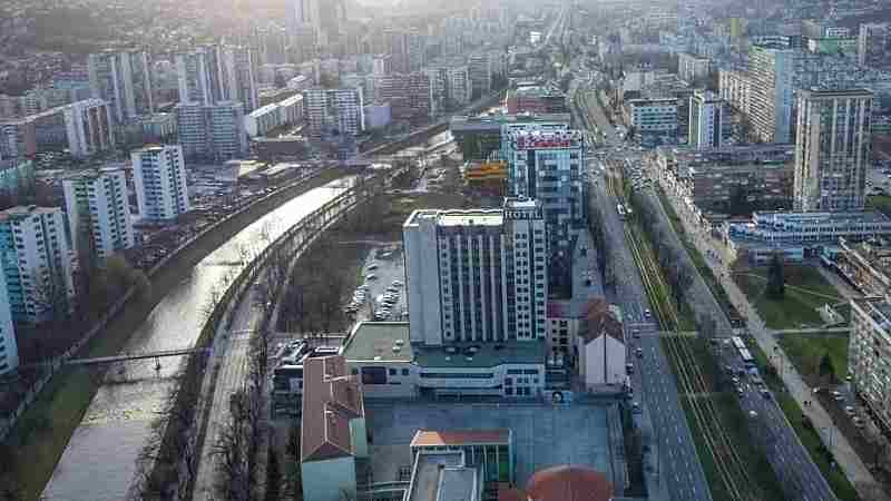 Jeste li znali da se u Novom Sarajevu (još) ne plaća parking?