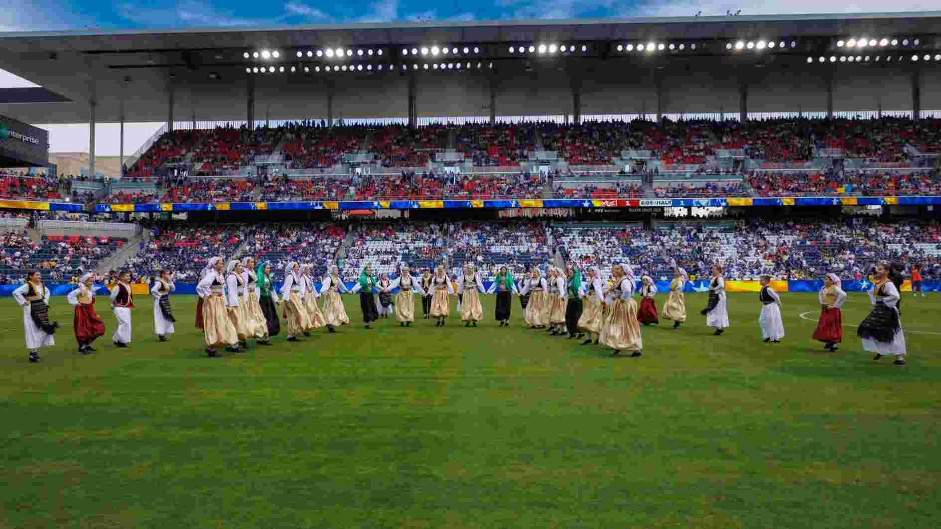 KUD „Đerdan“ St. Louis oduševio nastupom na utakmici BiH–Panama – FOTO