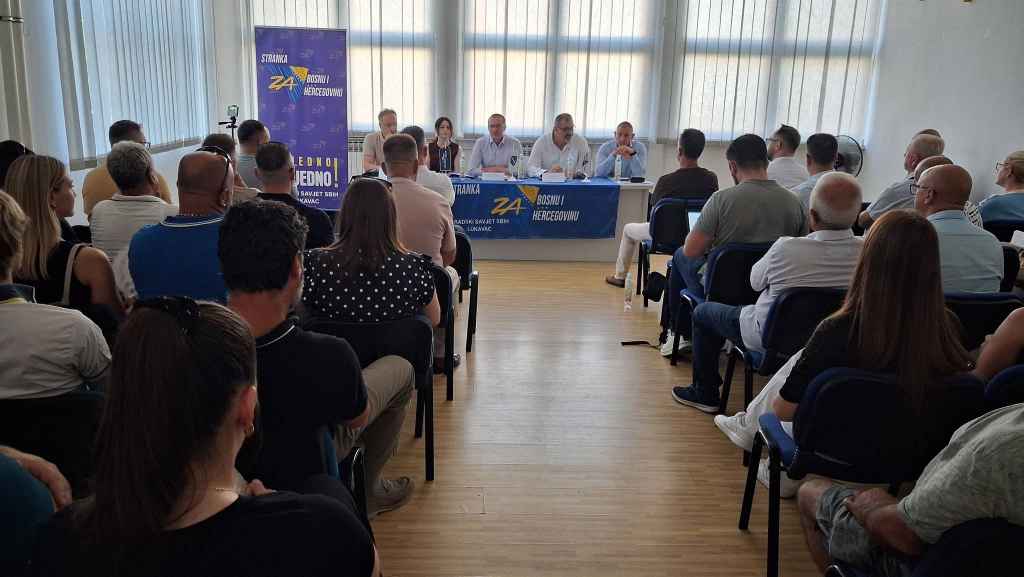 Stranka za BiH u Lukavcu predstavila nove članove i održala sjednicu Kantonalnog vijeća