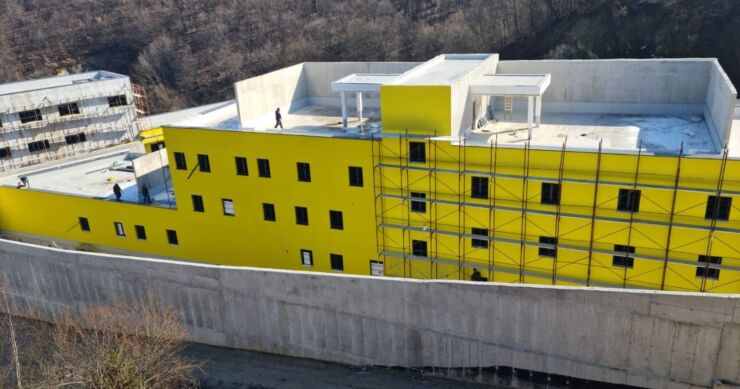 Osumnjičeni za ubistvo supruge na Dobrinji, prema navodima nadležnih, izvršio samoubistvo u KPZ Igman
