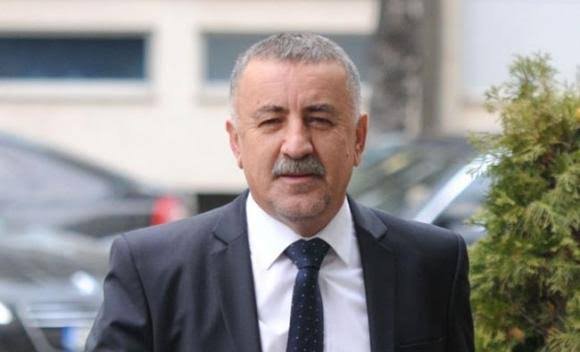 Prva pravosnažna presuda u BiH zbog diskriminacije novinara: Načelnik Šipova osuđen zbog vrijeđanja Alene Beširević i Haruna Dinarevića