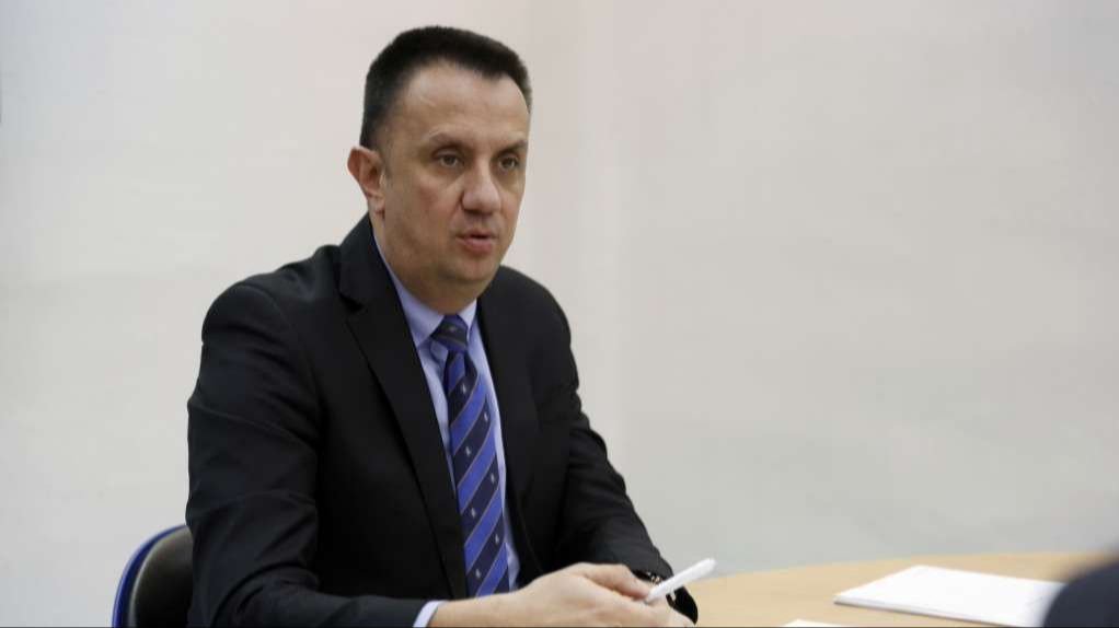 Gubici elektroprivreda premašili milijardu KM, Lakić tvrdi: Građani neće ostati bez struje