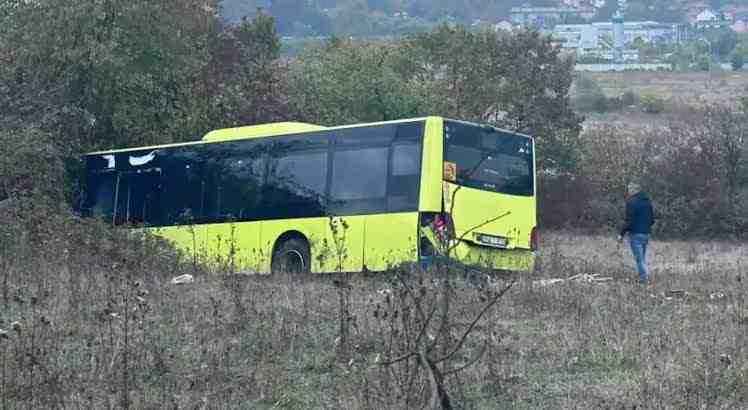 EPILOG NESREĆE NA HUSINU: Autobus sletio s puta, povrijeđeno 11 osoba – VIDEO
